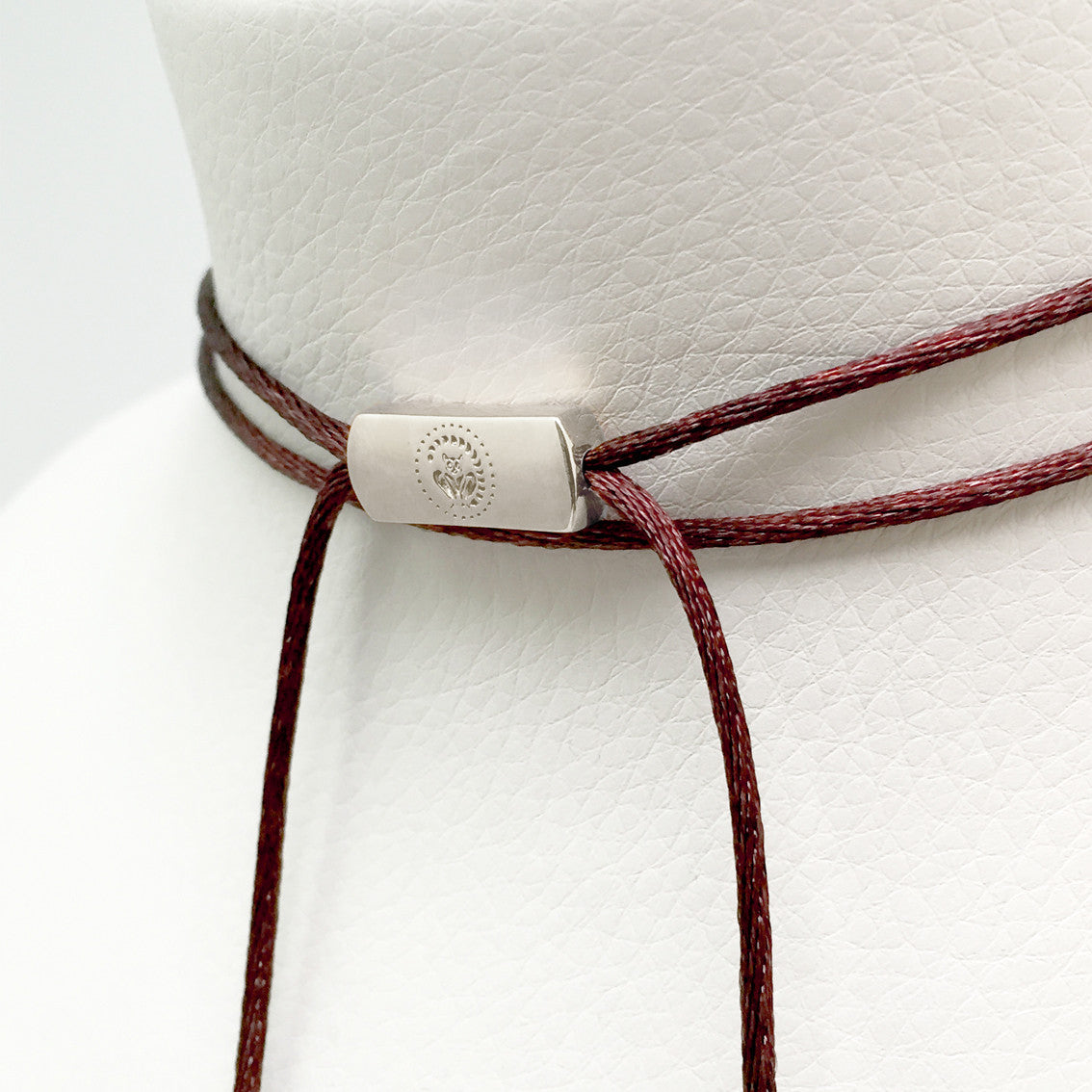 Halskette mit Zebu Hornringen