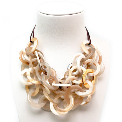 Halskette mit Zebu Hornringen